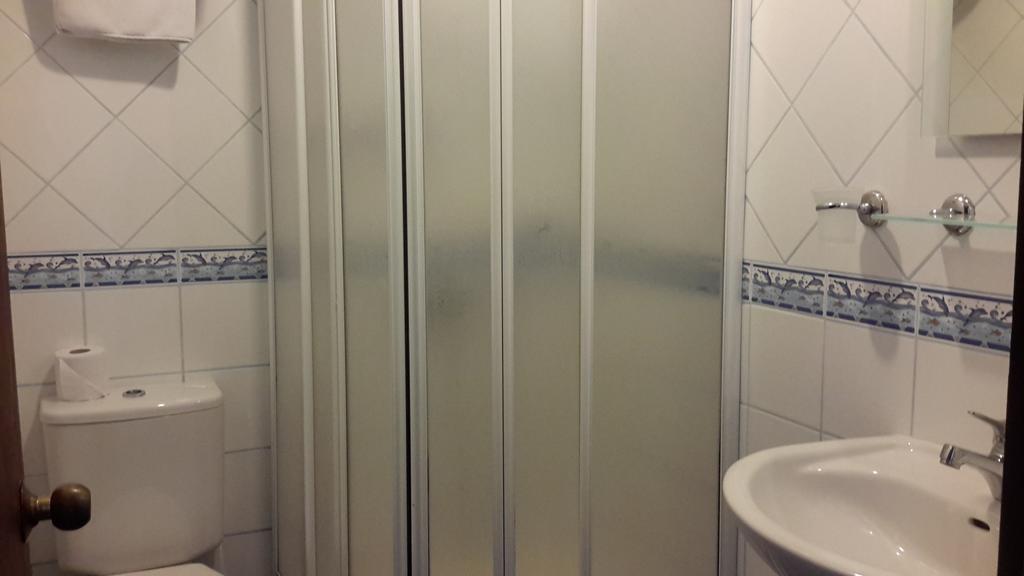 بوزجادا Ege Hotel الغرفة الصورة